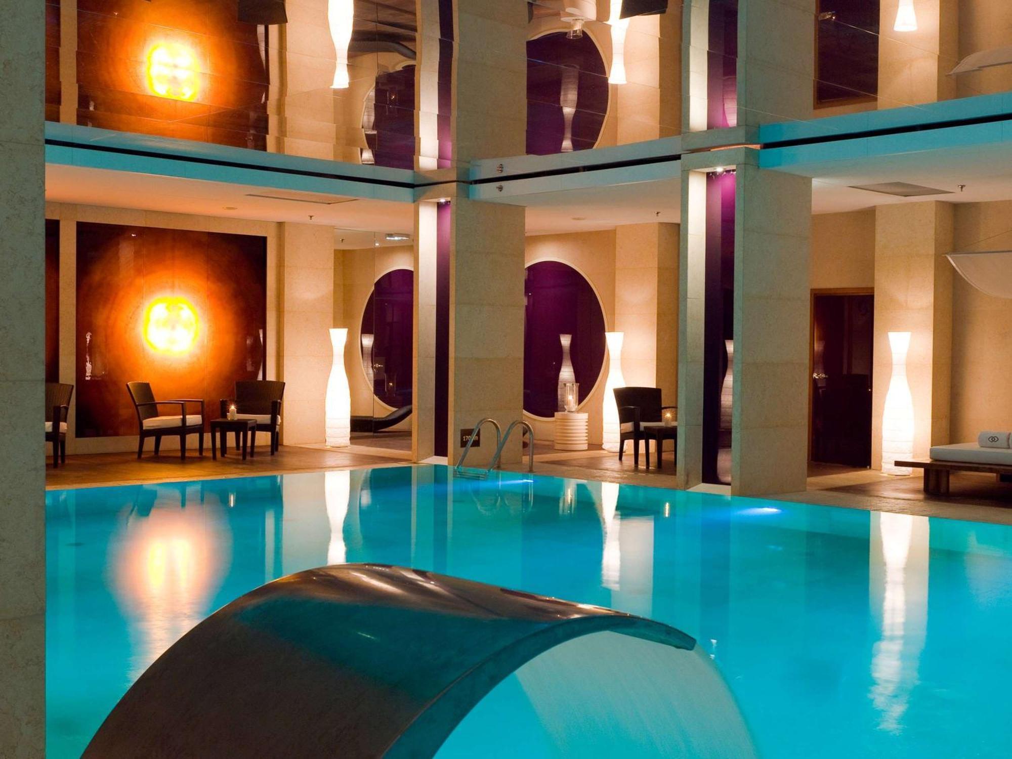 Sofitel Warsaw Victoria Hotel Luaran gambar The spa at The Dorchester